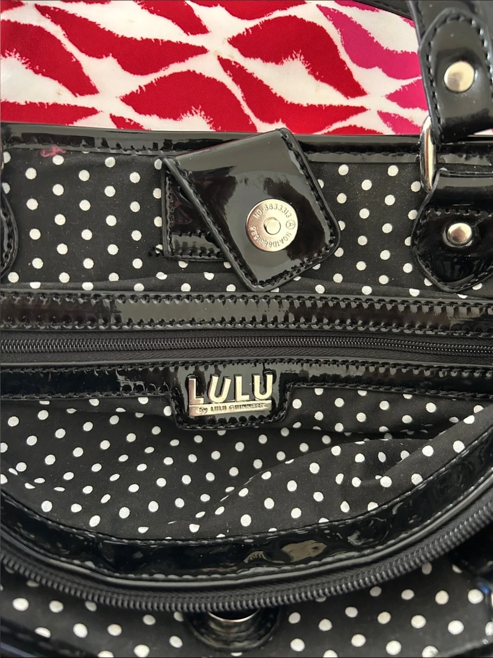 lululemon athletica Pink, Red & Whitei Kiss-Print Tote with Matching Wristlet